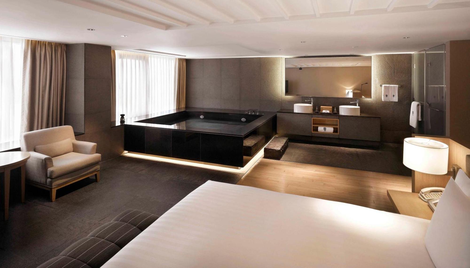 Banyan Tree Club & Spa Seoul Exterior photo